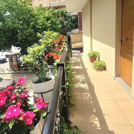 Geer 4 Hotel Wlora